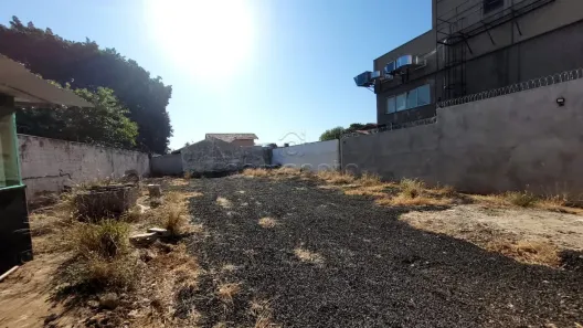 Lote/Terreno para alugar, 518m² no Santos Dumont, São José do Rio Preto
