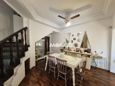 Casa com 4 Quartos à venda, 242m² no Jardim América, Bauru