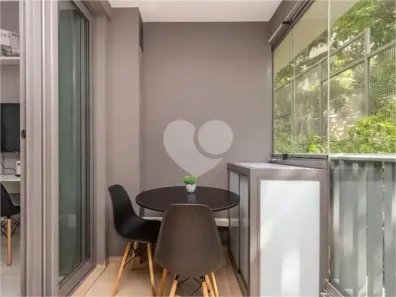 Apartamento com 1 Quarto para venda ou aluguel, 25m² no Sumarezinho, São Paulo