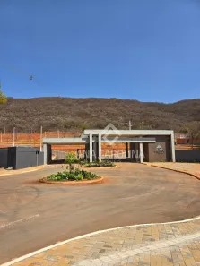 Lote/Terreno à venda, 240m² no Ibituruna, Montes Claros