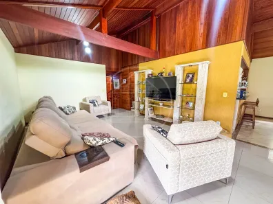 Casa de Condomínio com 3 Quartos à venda, 365m² no Centro, Embu-Guaçu