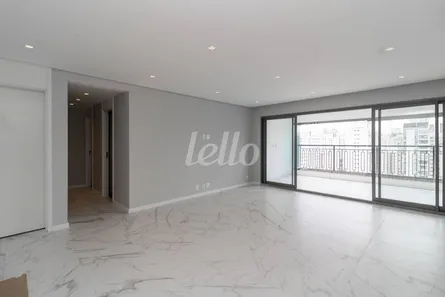 Apartamento com 3 Quartos para alugar, 149m² no Moema, São Paulo