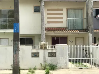 Sobrado com 2 Quartos à venda, 61m² no Paranaguamirim, Joinville