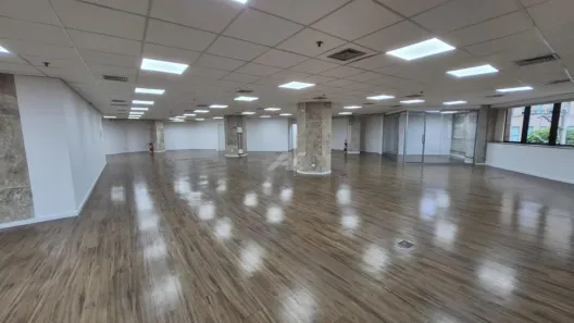 Sala Comercial com 5 Quartos para alugar, 543m² no Nova Campinas, Campinas