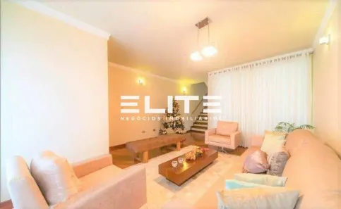 Sobrado com 4 Quartos à venda, 289m² no Vila Alzira, Santo André