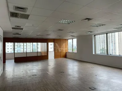 Sala Comercial para alugar, 400m² no Vila Olímpia, São Paulo