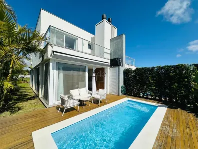 Casa de Condomínio com 3 Quartos à venda, 151m² no XANGRI-LÁ, Xangri-lá