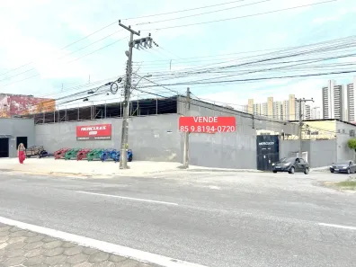 Galpão/Depósito/Armazém à venda, 886m² no Messejana, Fortaleza