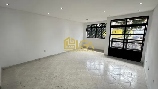 Casa com 3 Quartos à venda, 127m² no Embaré, Santos