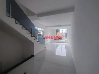 Sobrado com 3 Quartos à venda, 141m² no Embaré, Santos