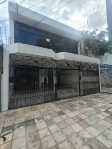 Casa com 4 Quartos à venda, 360m² no Jurunas, Belém