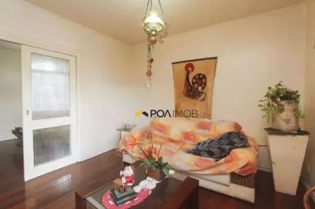 Casa com 5 Quartos para alugar, 200m² no Chácara das Pedras, Porto Alegre