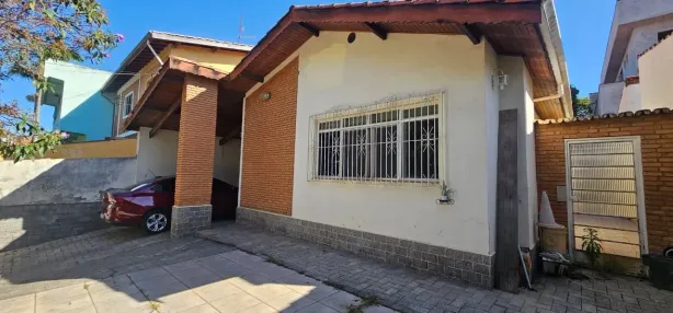 Casa com 3 Quartos à venda, 155m² no Jardim Tapajós, Atibaia