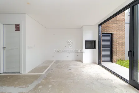 Casa de Condomínio com 3 Quartos à venda, 266m² no Ahú, Curitiba