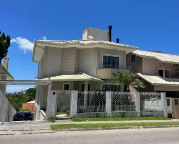 Casa com 3 Quartos à venda, 249m² no Pedra Branca, Palhoça