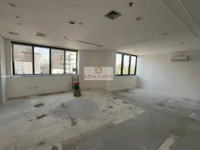 Imóvel Comercial com 3 Quartos para alugar, 69m² no Jardim Paulista, São Paulo