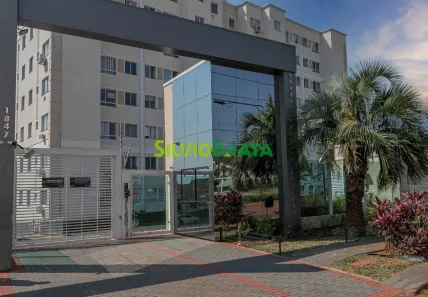 Apartamento com 2 Quartos para alugar, 43m² no Parque Industrial, Maringá