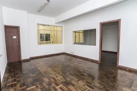 Sala Comercial com 1 Quarto à venda, 41m² no Centro, Curitiba