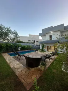 Casa de Condomínio com 3 Quartos para venda ou aluguel, 234m² no Swiss Park, Campinas