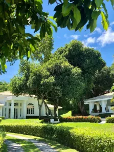 Casa de Condomínio com 4 Quartos à venda, 600m² no Portão, Lauro de Freitas