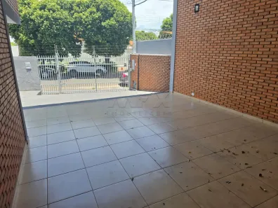 Sobrado com 5 Quartos à venda, 290m² no Jardim América, Bauru