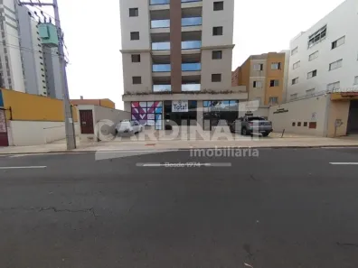 Apartamento com 2 Quartos para alugar, 70m² no Centro, São Carlos