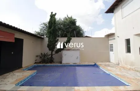 Casa com 3 Quartos para alugar, 220m² no Tibery, Uberlândia