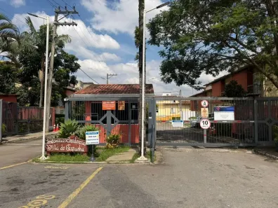 Casa de Condomínio com 2 Quartos à venda, 88m² no Jardim Guerreiro, Cotia