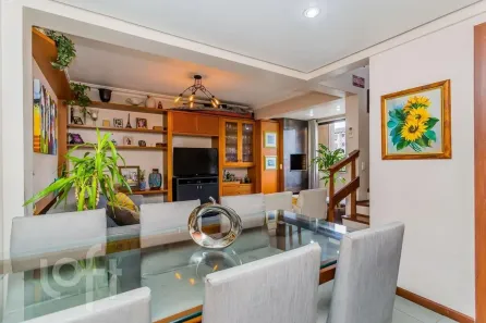 Apartamento com 2 Quartos à venda, 84m² no Passo da Areia, Porto Alegre