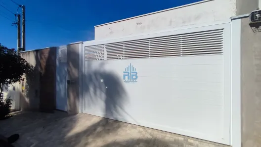 Casa com 3 Quartos à venda, 196m² no Jardim das Flores, Pirapozinho