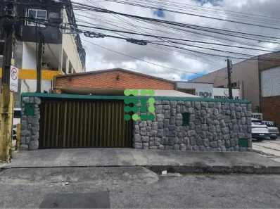 Casa com 7 Quartos à venda, 320m² no Centro, Fortaleza
