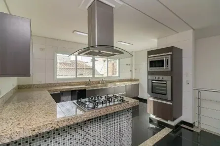 Casa com 3 Quartos à venda, 238m² no Vila Scarpelli, Santo André
