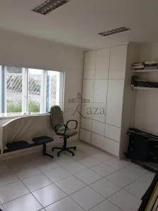 Imóvel Comercial à venda, 270m² no Vila Betânia, São José dos Campos