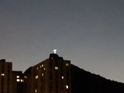Kitnet para alugar, 24m² no Laranjeiras, Rio de Janeiro