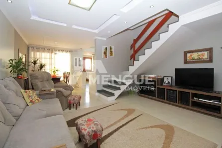 Casa com 3 Quartos à venda, 225m² no Jardim Itu, Porto Alegre