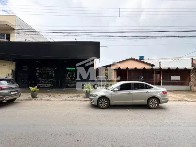 Casa com 2 Quartos à venda, 499m² no Cidade Jardim, Goiânia