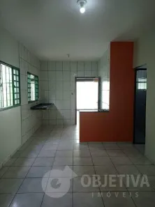 Casa com 3 Quartos para alugar, 170m² no Jardim Europa, Uberlândia