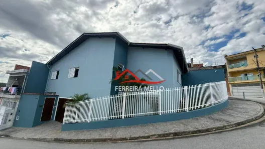 Casa com 3 Quartos à venda, 208m² no Laranjeiras, Caieiras