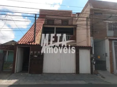 Casa com 9 Quartos à venda, 330m² no Centro, Campos dos Goytacazes