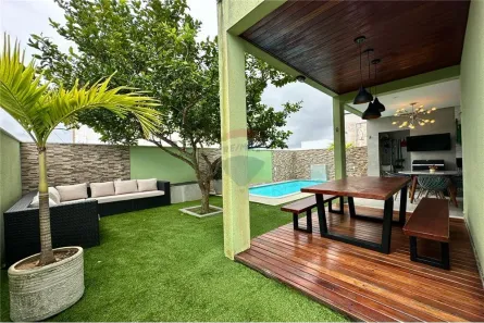 Casa de Condomínio com 4 Quartos à venda, 200m² no Liberdade, Parnamirim