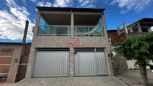Casa com 3 Quartos à venda, 170m² no Alto de São Manoel, Mossoró