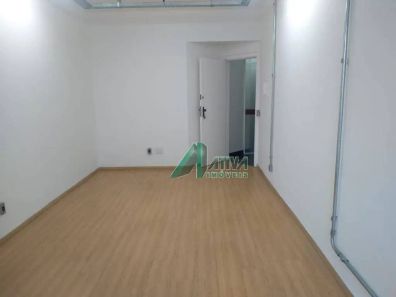 Sala Comercial à venda, 28m² no Lourdes, Belo Horizonte