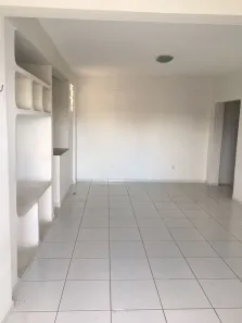 Apartamento com 2 Quartos para alugar, 60m² no Brasília, Patos