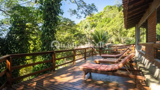 Casa com 4 Quartos à venda, 210m² no Praia Vermelha, Ubatuba