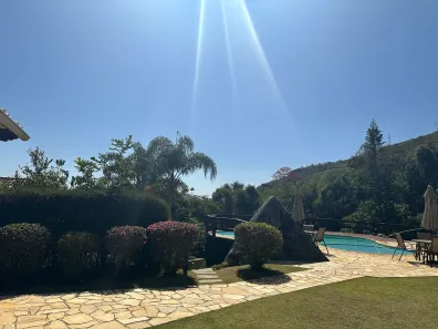 Casa com 4 Quartos à venda, 240m² no Cuiabá, Petrópolis