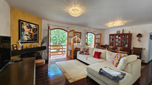Apartamento com 4 Quartos à venda, 234m² no Vila Backer, Campos do Jordão