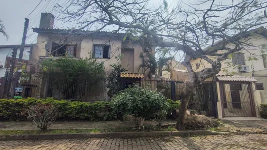 Casa com 3 Quartos à venda, 200m² no Espírito Santo, Porto Alegre