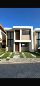 Casa com 3 Quartos para alugar, 108m² no Buraquinho, Lauro de Freitas