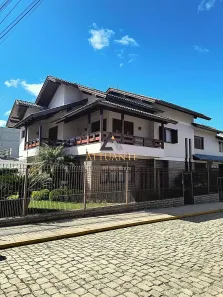 Casa com 3 Quartos à venda, 360m² no Bela Vista, Caxias do Sul
