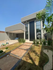 Casa com 4 Quartos à venda, 220m² no Capuava, Goiânia